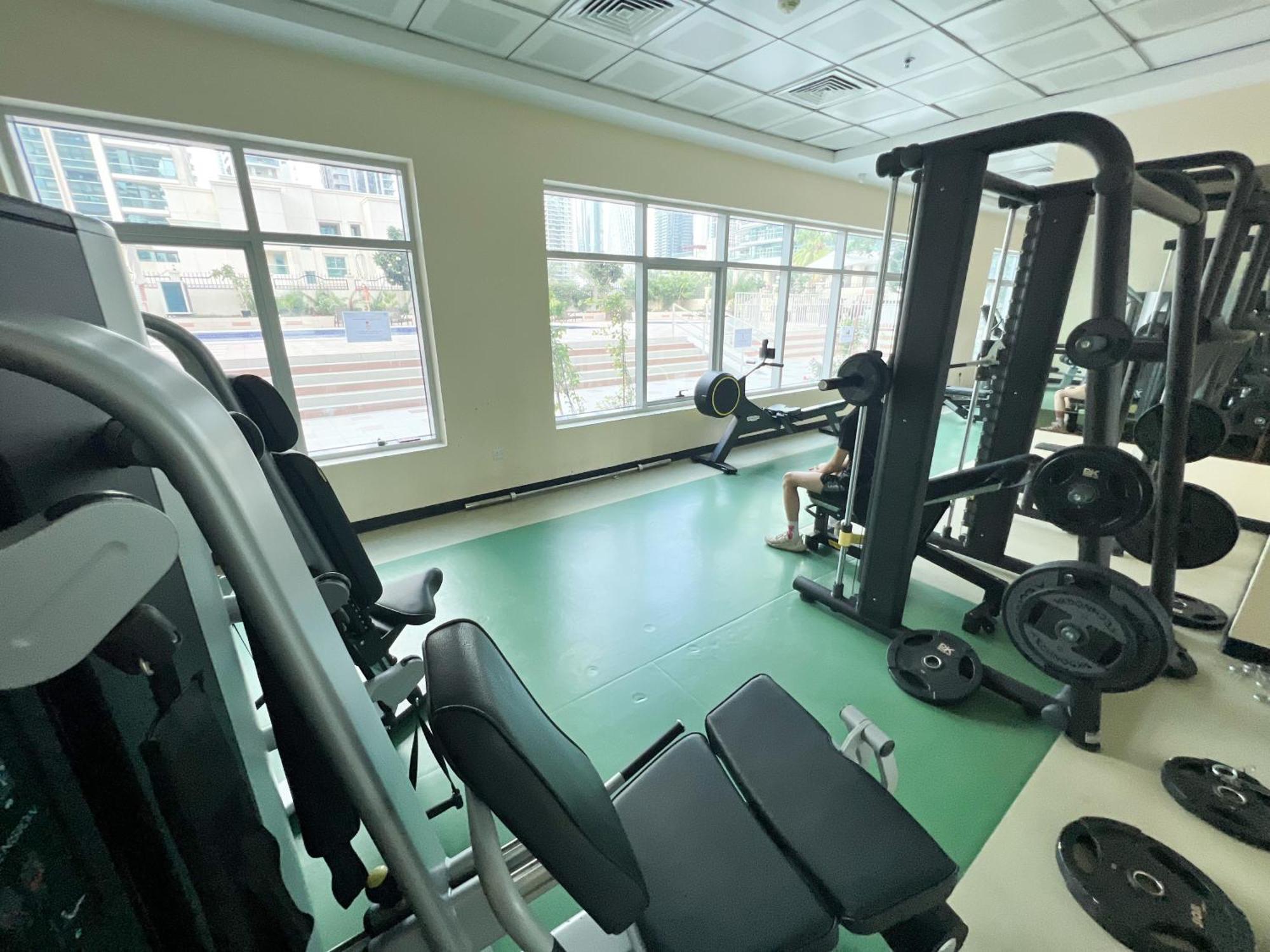 Spacious 2 Bed Apt At Marina High Floor Dubai Esterno foto