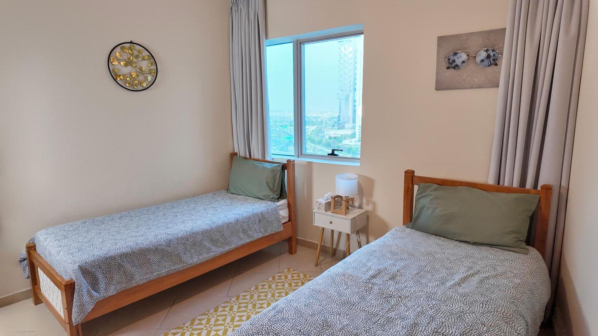 Spacious 2 Bed Apt At Marina High Floor Dubai Esterno foto