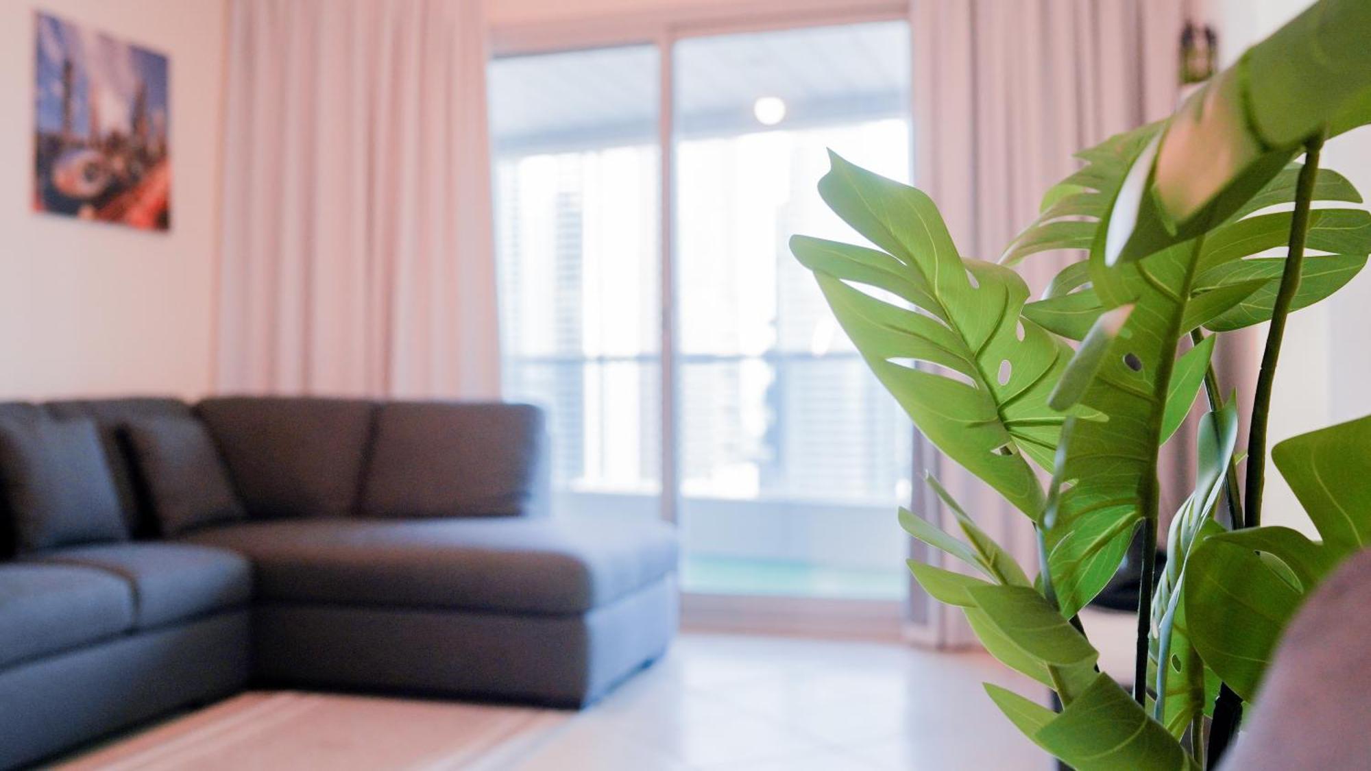 Spacious 2 Bed Apt At Marina High Floor Dubai Esterno foto