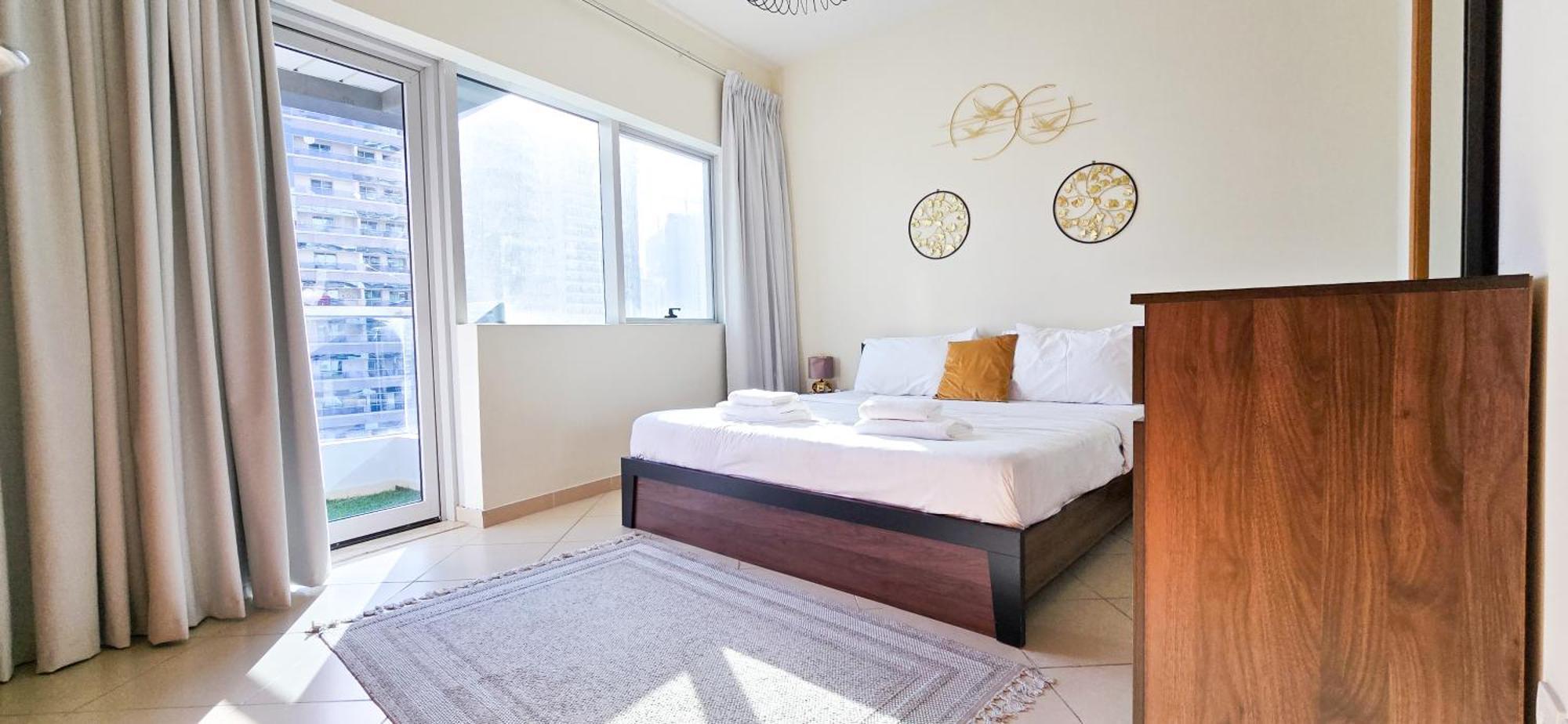 Spacious 2 Bed Apt At Marina High Floor Dubai Esterno foto