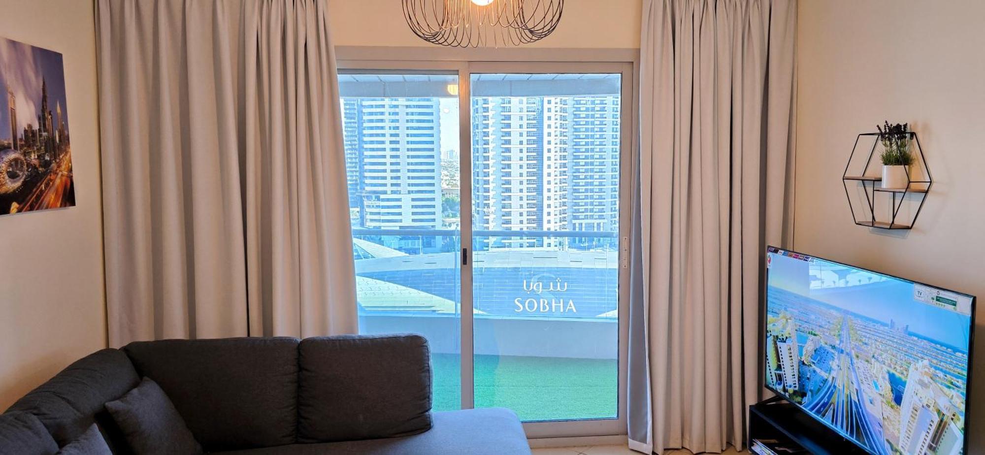 Spacious 2 Bed Apt At Marina High Floor Dubai Esterno foto