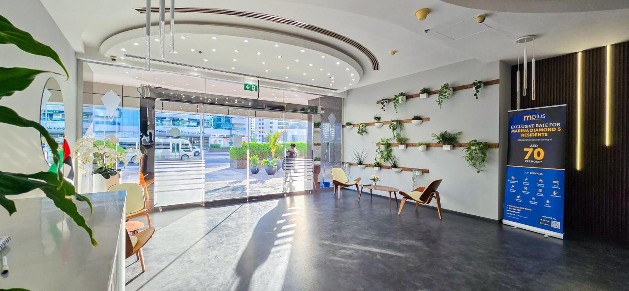 Spacious 2 Bed Apt At Marina High Floor Dubai Esterno foto
